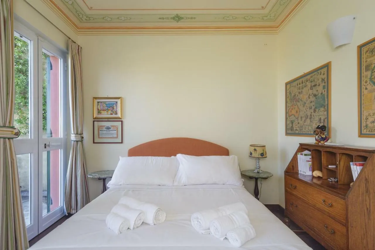 Villa Aurora Relax Con Vista Mare E Piscina Camogli Italy